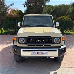 تويوتا لاند كروزر 76